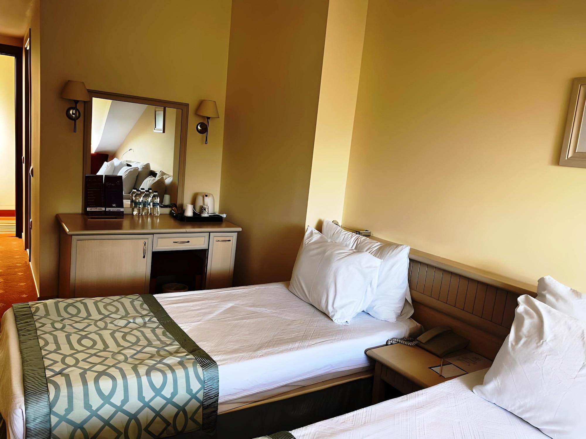 โกเจก ลิเกีย รีสอร์ต โฮเต็ล Hotel เกอเจค ภายนอก รูปภาพ